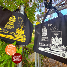 Load image into Gallery viewer, &#39;BURBS - NO PICNIC large zipper tote