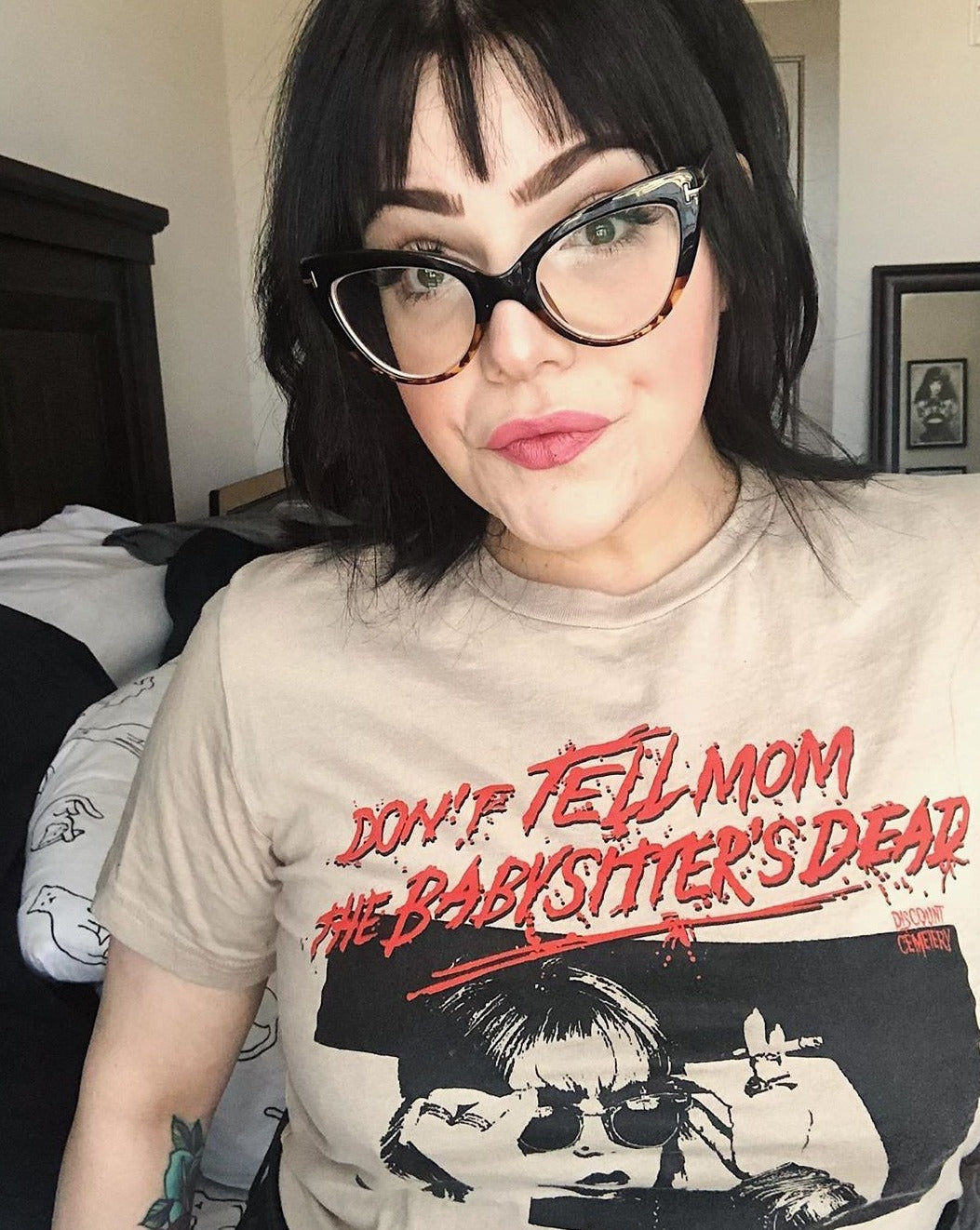 DON'T TELL MOM tee Discount Cemetery