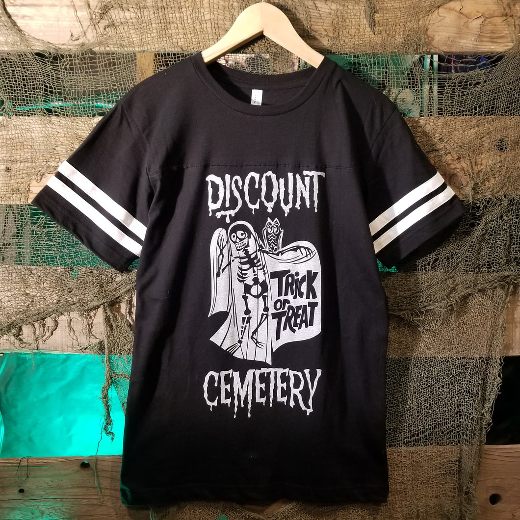 TRICK OR TREAT jersey jet black - Discount Cemetery
